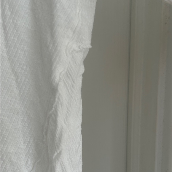 We The Free white flowy Long Sleeve Top with distressed hem - Picture 11 of 16